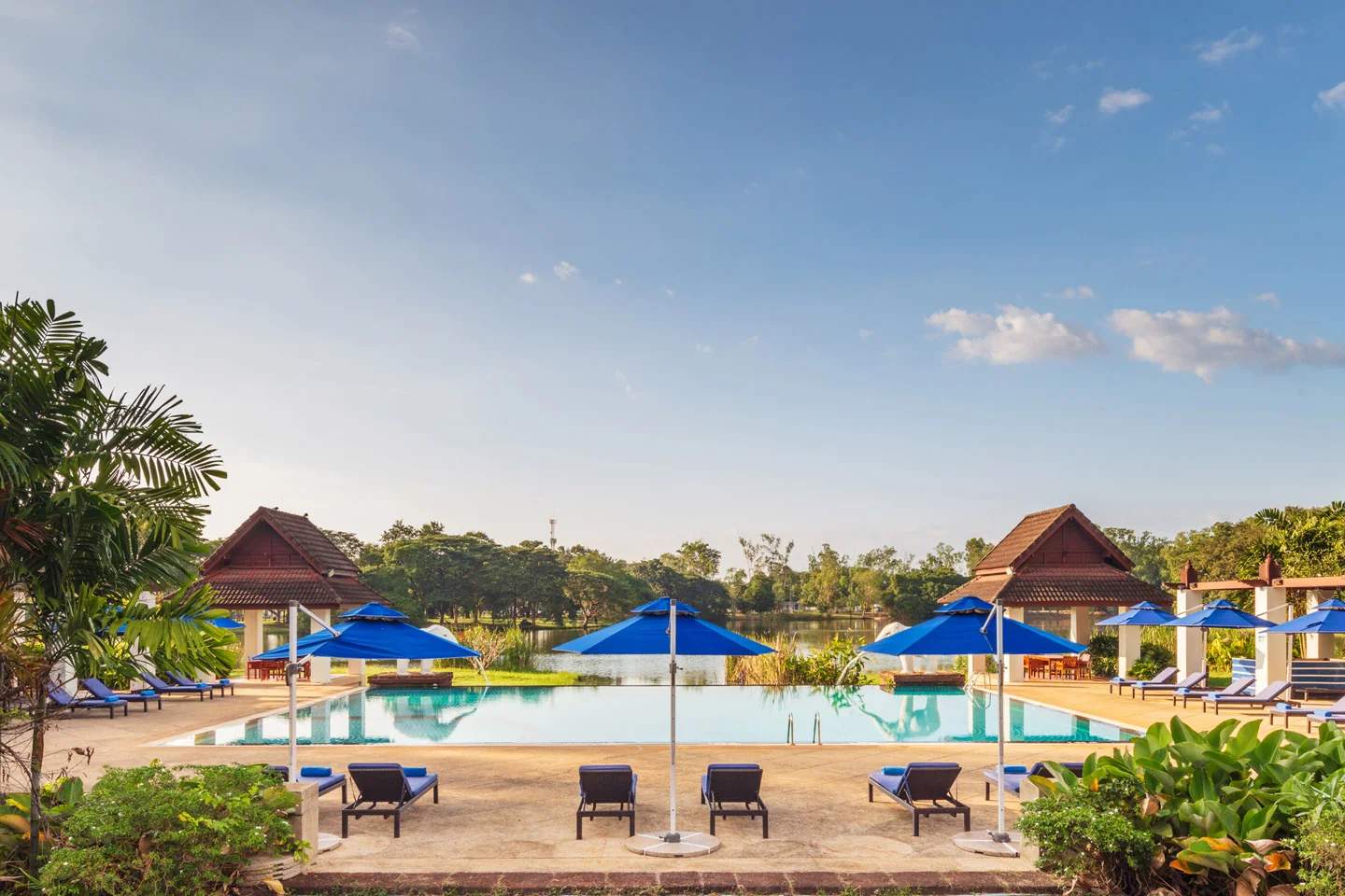 โรงแรมทวาราวดี