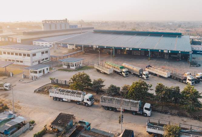 Covid-19 pushes the growth of E-commerce businesses. How businesses can adapt to build greater strength.