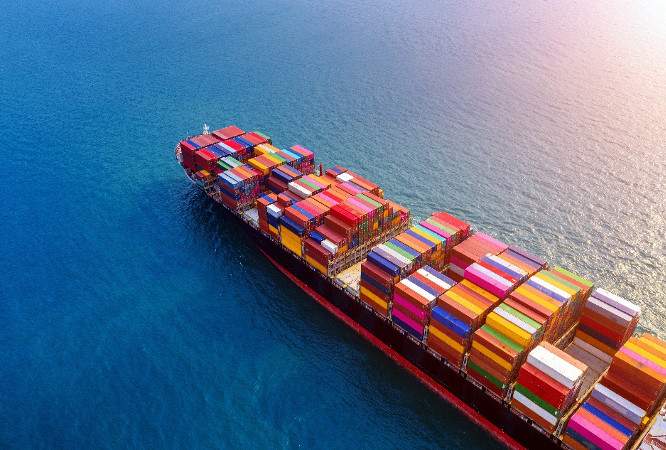 ส่งออกไทย 5 เดือนแรก 2564 ขยายตัวกว่า 10.78% เติบโตในรอบ 6 ปี